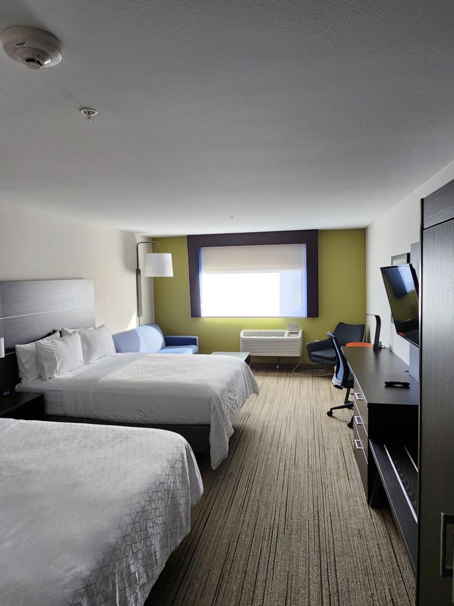 Holiday Inn Express & Suites - Camas By Ihg Exterior foto